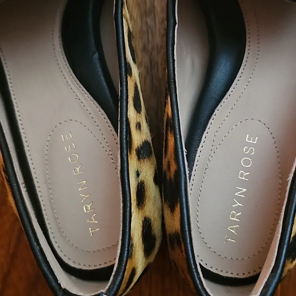 Taryn Rose Bryanna Leopard Calf Hair Loafers | NWT Sz 7 | Luxe Comfort Flat